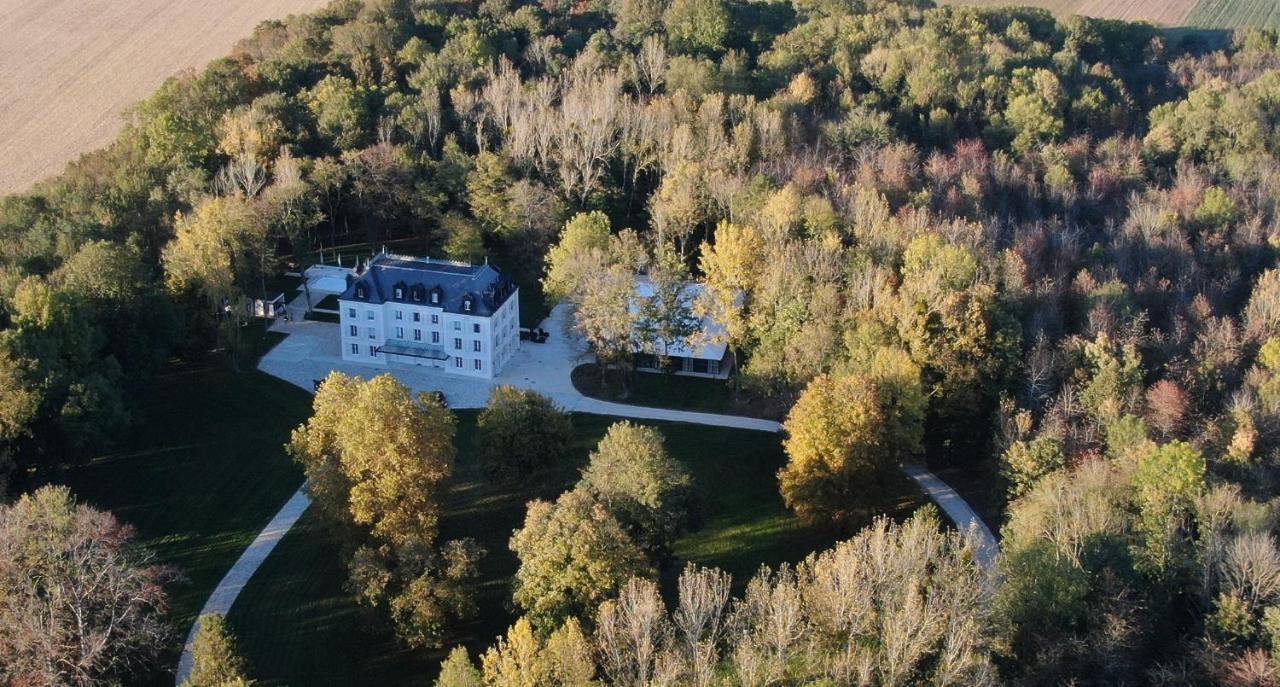Chateau Des Hauts De Provins Hotell Champcenest Eksteriør bilde