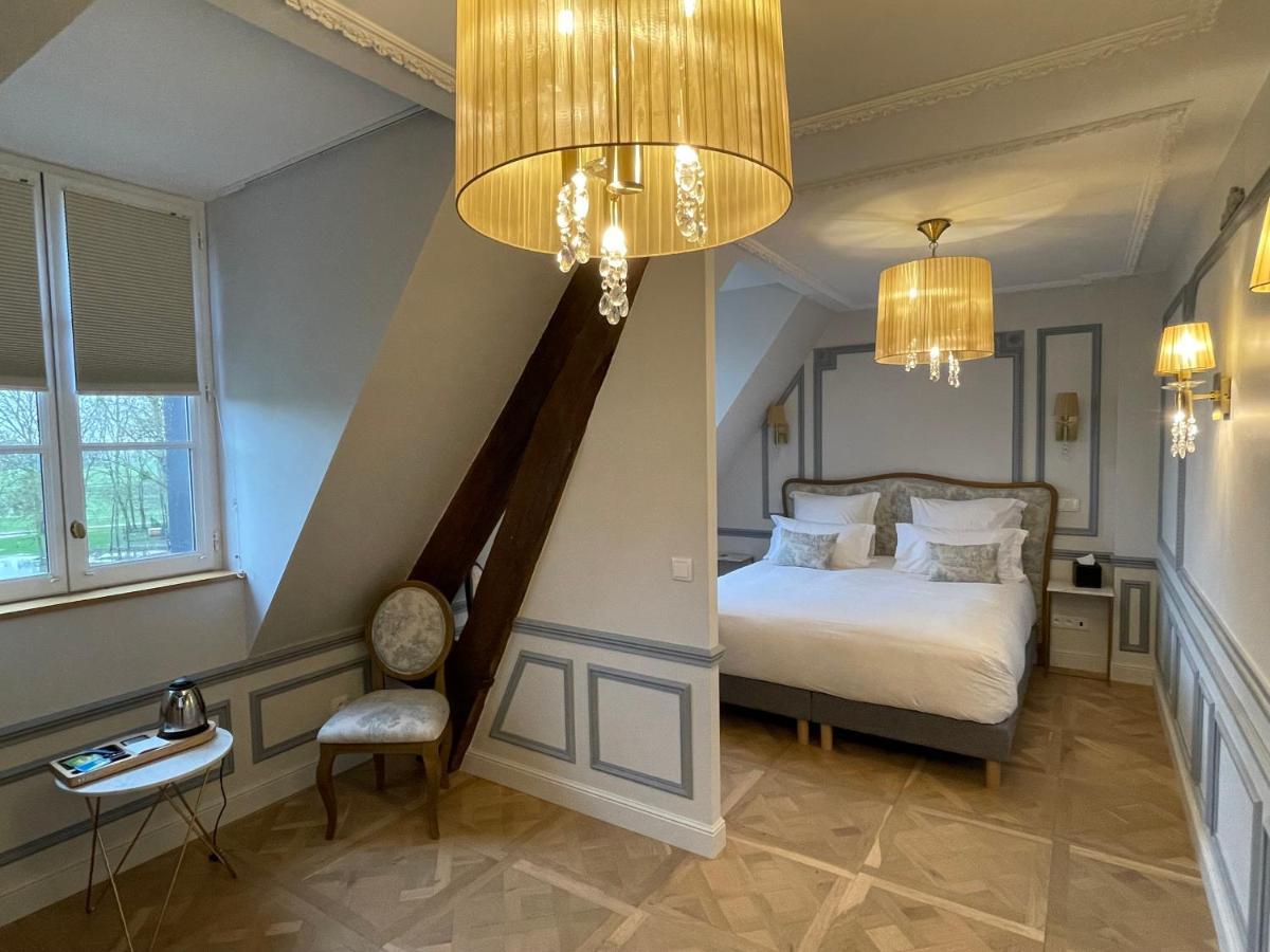 Chateau Des Hauts De Provins Hotell Champcenest Eksteriør bilde